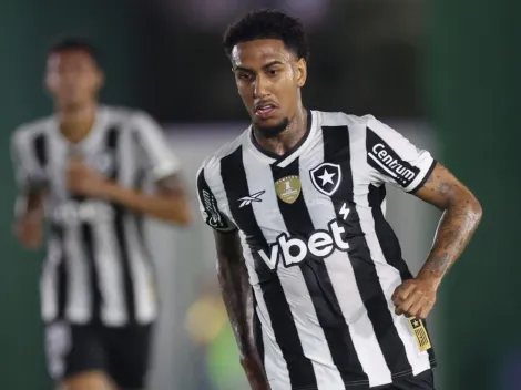 Botafogo toma decisão e fixa opção de compra em empréstimo de Rwan Cruz