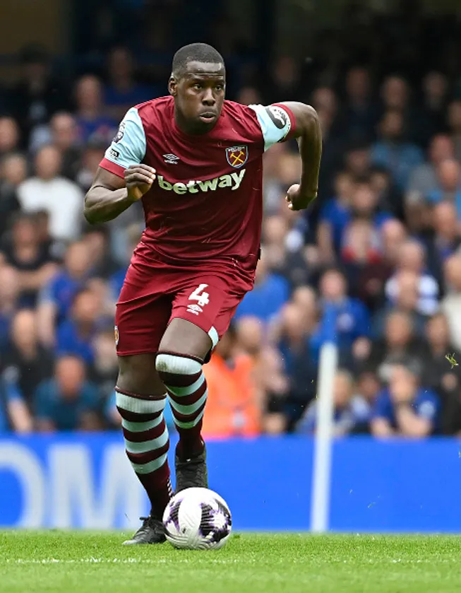 Kurt Zouma atuando no West Ham em 2024 – (Photo by West Ham United FC/West Ham United FC via Getty Images,)