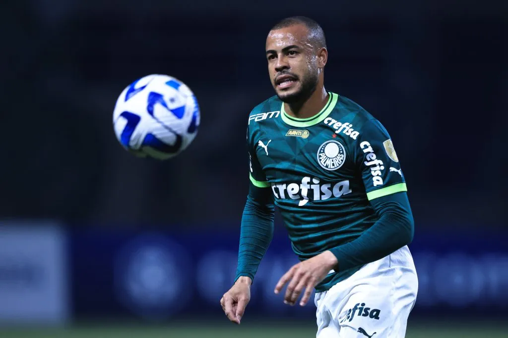 SP – SAO PAULO – 07/06/2023 – LIBERTADORES 2023, PALMEIRAS X BARCELONA DE GUAYAQUIL – Mayke jogador do Palmeiras durante partida contra o Barcelona de Guayaquil no estadio Arena Allianz Parque pelo campeonato Libertadores 2023. Foto: Ettore Chiereguini/AGIF