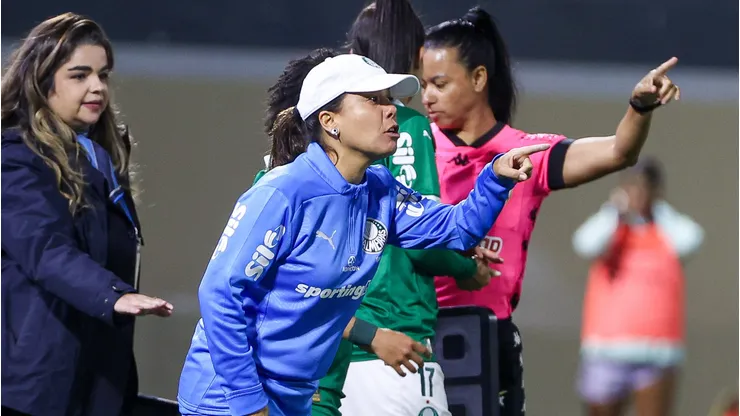 Camilla Orlando pelo Palmeiras Feminino (Foto: Fabio Menotti/Palmeiras/by Canon)