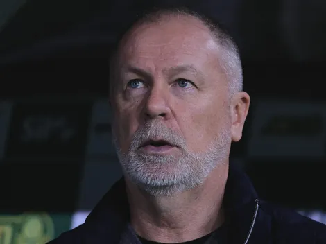 Mano ‘evita’ falar sobre reforços no Grêmio