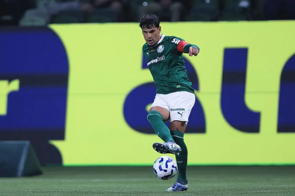 SP – SAO PAULO – 26/07/2025 – BRASILEIRO A 2025, PALMEIRAS X GREMIO – Gustavo Gomez jogador do Palmeiras durante partida contra o Gremio no estadio Arena Allianz Parque pelo campeonato Brasileiro A 2025. Foto: Ettore Chiereguini/AGIF