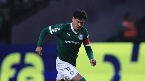 Gustavo Gómez, capitão do Palmeiras, faz crítica ao gramado do Allianz Parque