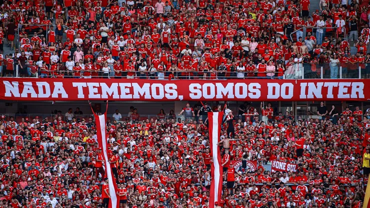 Torcida do Internacional em jogo no Beira-Rio. Foto: Maxi Franzoi/AGIF