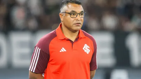 Roger Machado aposta no volume ofensivo em Internacional x Vasco