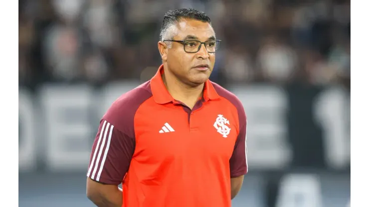 Roger Machado aposta no volume ofensivo em Internacional x Vasco