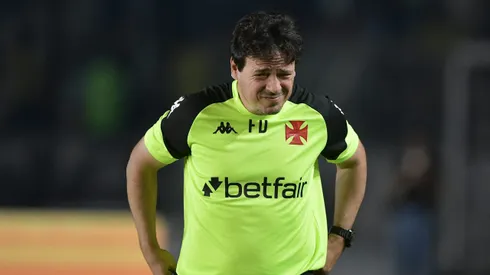 Fernando Diniz tecnico do Vasco durante partida contra o Bragantino no estadio Sao Januario pelo campeonato Brasileiro A 2025. Foto: Thiago Ribeiro/AGIF