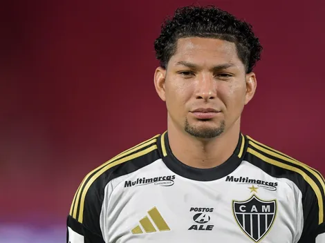 Rony, ex-Palmeiras, é criticado após gol perdido