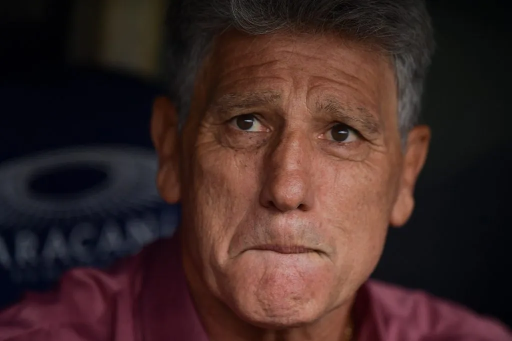 RJ – RIO DE JANEIRO – 06/04/2025 – BRASILEIRO A 2025, FLUMINENSE X BRAGANTINO – Renato Gaucho tecnico do Fluminense durante partida contra o Bragantino no estadio Maracana pelo campeonato Brasileiro A 2025. Foto: Thiago Ribeiro/AGIF