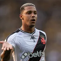 Vasco libera David ao Vitória e ficará com 50% dos direitos do atacante