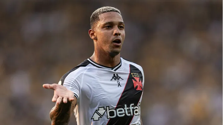 David Correa jogador do Vasco comemora seu gol durante partida contra o Criciuma no estadio Heriberto Hulse pelo campeonato Brasileiro A 2024.
