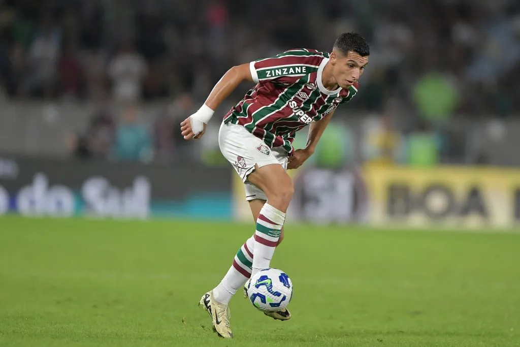 Kevin Serna jogador do Fluminense durante partida contra o Cruzeiro – Foto: Thiago Ribeiro/AGIF