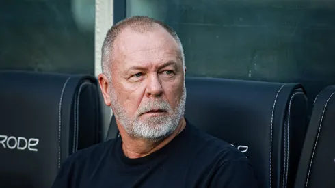 Mano perde goleiro por lesão no Grêmio.