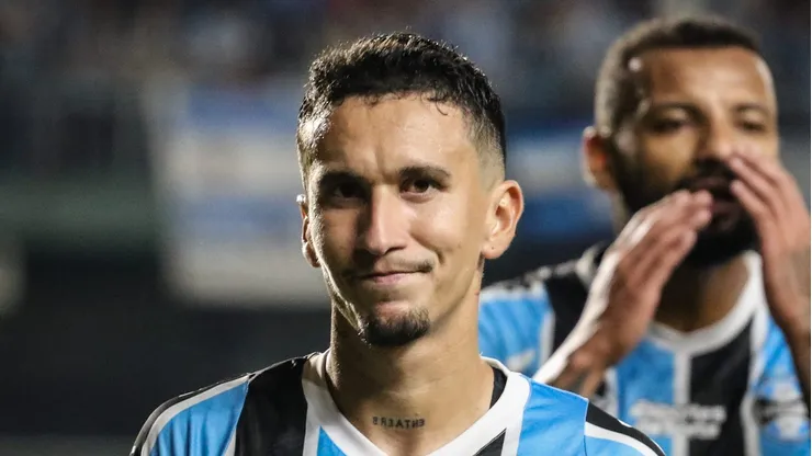Dodi pelo Grêmio. Foto: Leonardo Hubbe/AGIF