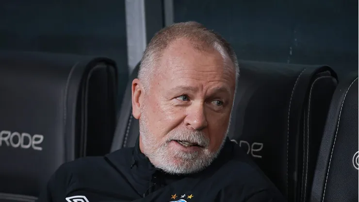 Mano Menezes, técnico do Grêmio