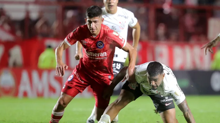 Alan Rodríguez, reforço do Internacional. (Foto: Marcos Brindicci/Getty Images)