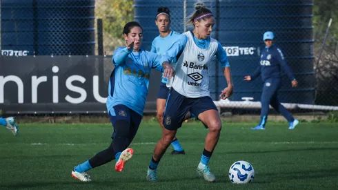 Grêmio entra na última semana de preparação para o Campeonato Gaúcho Feminino (Reprodução/Caroline Martins/GRÊMIO FBPA)