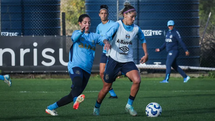 Grêmio entra na última semana de preparação para o Campeonato Gaúcho Feminino (Reprodução/Caroline Martins/GRÊMIO FBPA)