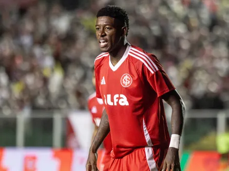 Vitão sofre punição e será desfalque no Internacional pelo Brasileirão