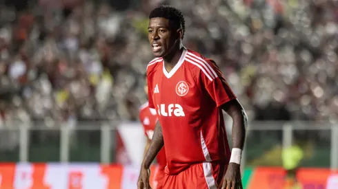 Vitão, jogador do Internacional. Foto: Lucas Gabriel Cardoso/AGIF
