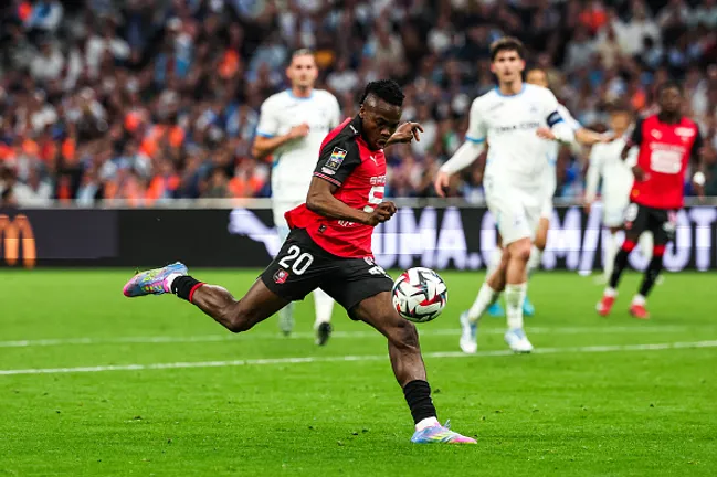 Andrés Gómez atuando no Rennes-FRA – (Photo by Johnny Fidelin/Icon Sport via Getty Images)