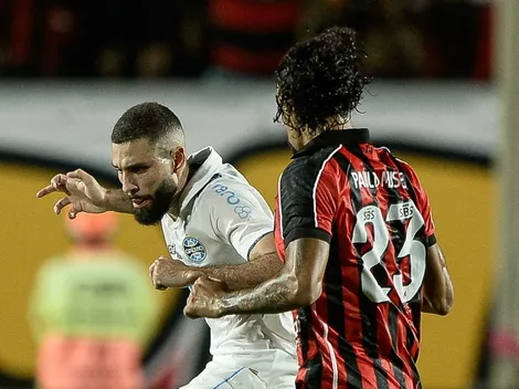 Vitória é multado por gritos homofóbicos em partida