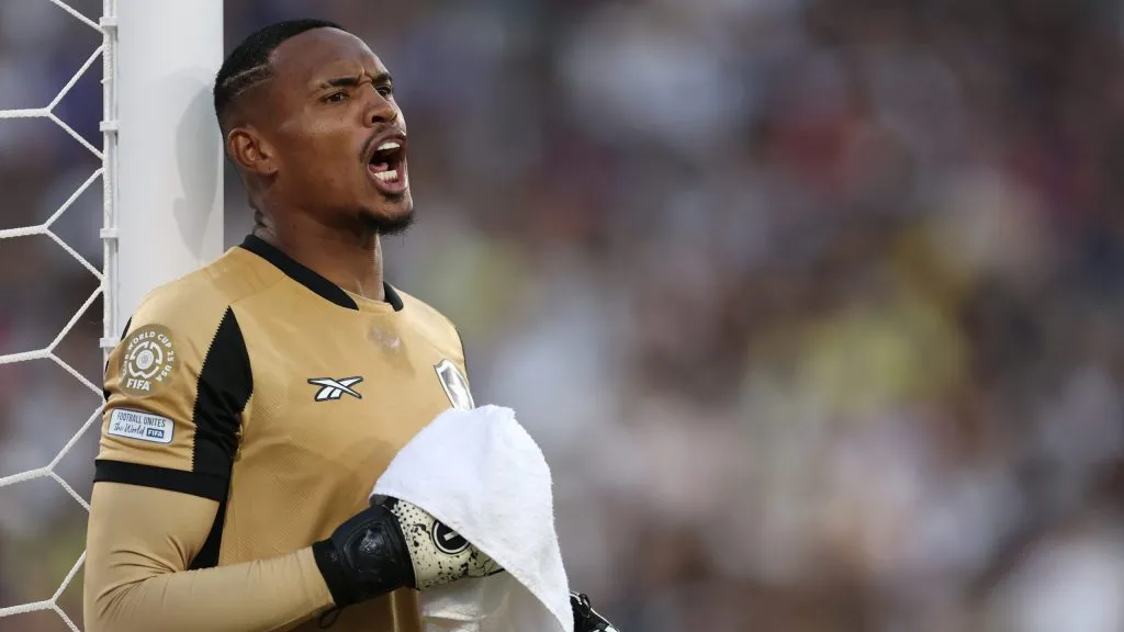West Ham faz proposta por John (Photo by Stu Forster/Getty Images)