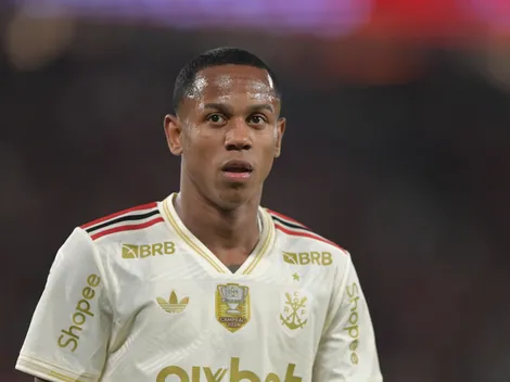 Atlético-MG agita com declaração polêmica de Filipe Luís sobre Wallace Yan