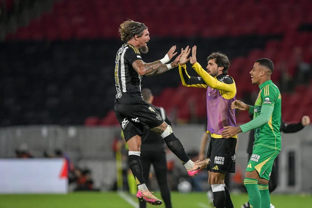 RJ – RIO DE JANEIRO – 31/07/2025 – COPA DO BRASIL 2025, FLAMENGO X ATLETICO-MG – Lyanco jogador do Atletico-MG comemora gol durante partida contra o Flamengo no estadio Maracana pelo campeonato Copa Do Brasil 2025. Foto: Thiago Ribeiro/AGIF