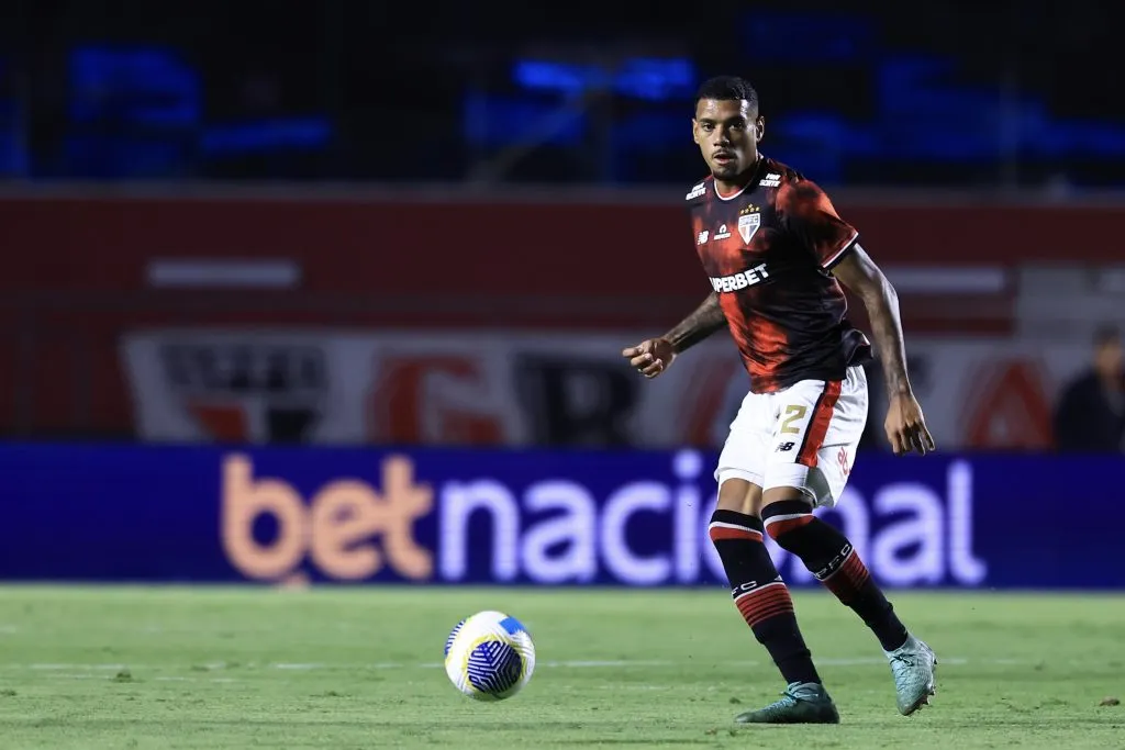 Ruan jogador do São Paulo durante partida contra o Atlético-MG pelo campeonato Brasileiro A 2024. Foto: Marcello Zambrana/AGIF