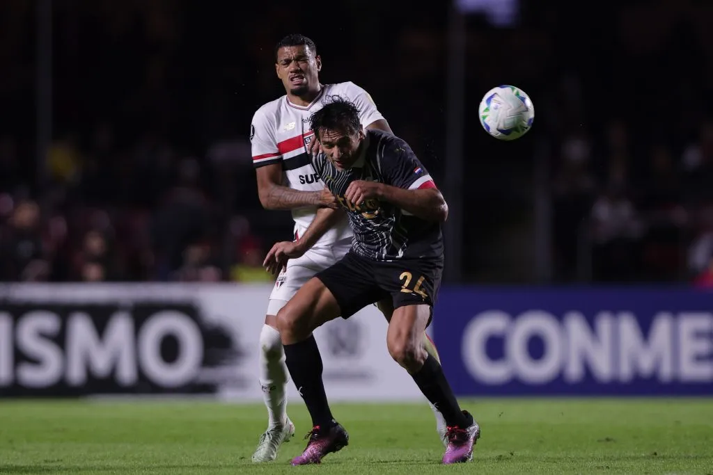 Ruan Tressoldi atuando no São Paulo em 2025 –  Foto: Ettore Chiereguini/AGIF