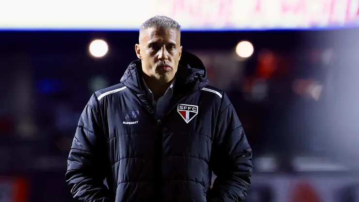 SP - SAO PAULO - 31/07/2025 - COPA DO BRASIL 2025, SAO PAULO X ATHLETICO-PR - Hernan Crespo tecnico do Sao Paulo durante partida contra o Athletico-PR no estadio Morumbi pelo campeonato Copa Do Brasil 2025. Foto: Marcello Zambrana/AGIF