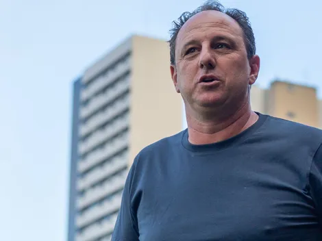 Rogério Ceni toma atitude equivocada no empate do Bahia