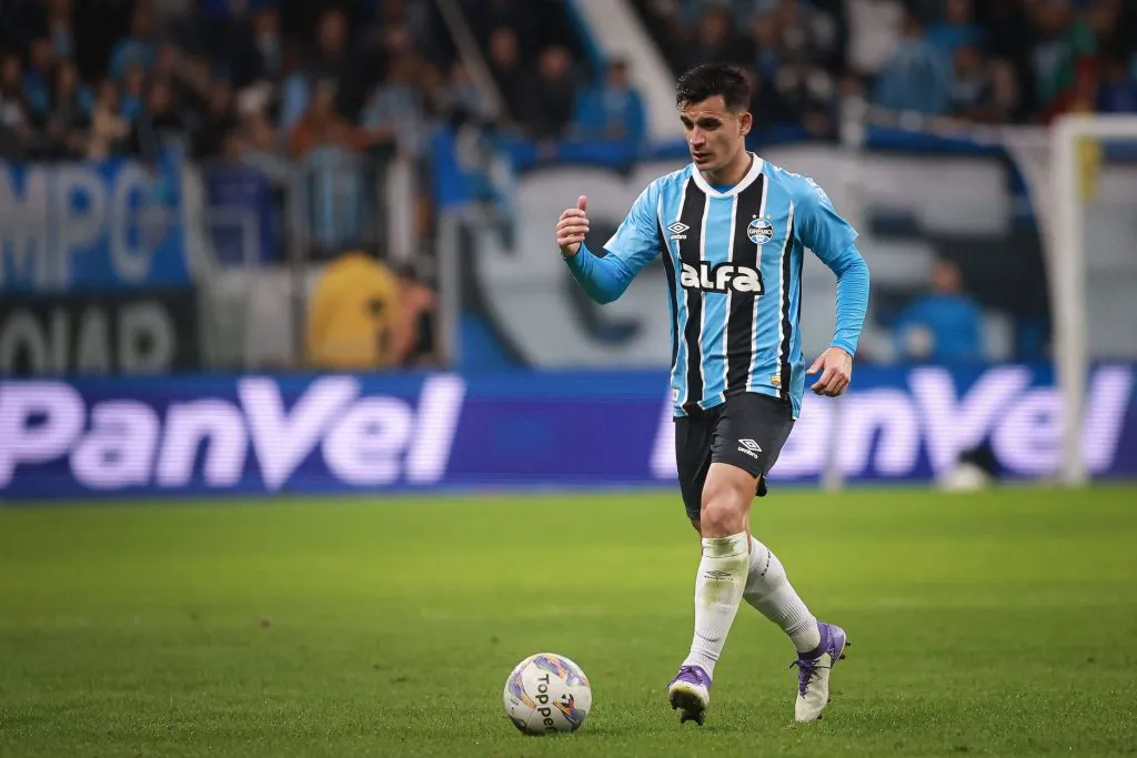 Franco Cristaldo em ação pelo Grêmio. Foto: Maxi Franzoi/AGIF
