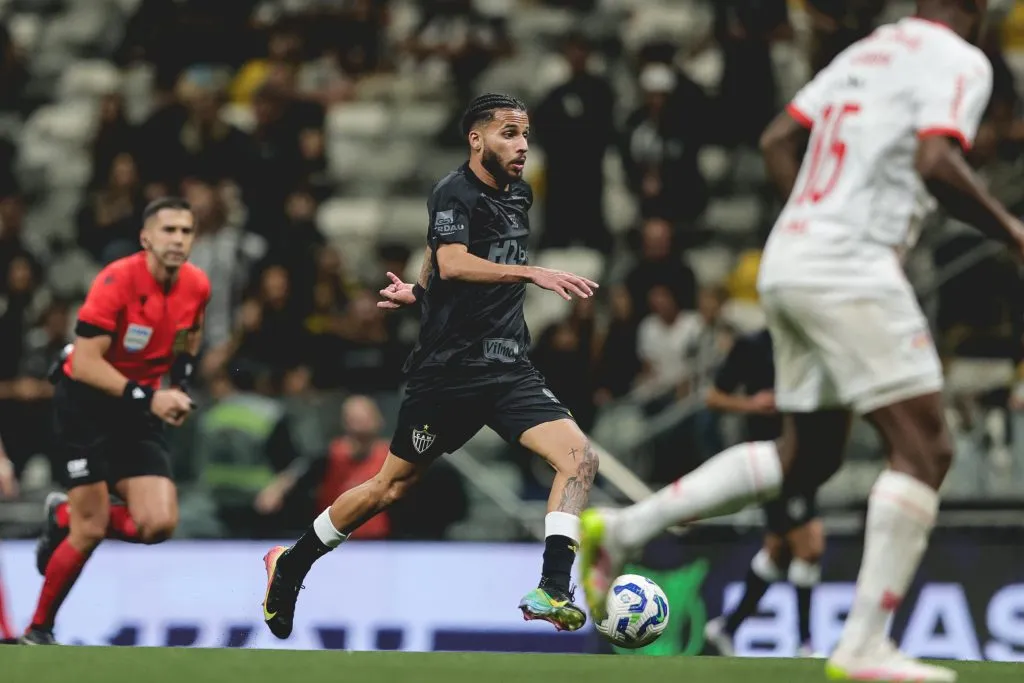 Alexsander, durante vitória do Atlético-MG sobre o Bragantino. Foto: Pedro Souza / Atlético