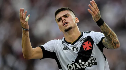 Gabriel Pec jogador do Vasco durante partida contra o Palmeiras no estadio Maracana pelo campeonato BRASILEIRO A 2023.