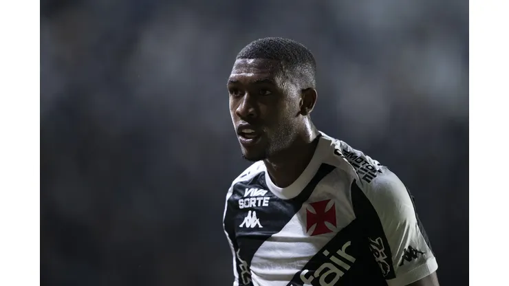 RJ - RIO DE JANEIRO - 27/05/2025 - COPA SUL-AMERICANA 2025, VASCO X MELGAR - Rayan jogador do Vasco durante partida contra o Melgar no estadio Sao Januario pelo campeonato Copa Sul-americana 2025. Foto: Jorge Rodrigues/AGIF