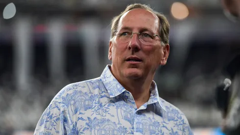 RJ – RIO DE JANEIRO – 26/07/2025 – BRASILEIRO A 2025, BOTAFOGO X CORINTHIANS – John Textor CEO do Botafogo durante partida contra o Corinthians no estádio Engenhão pelo campeonato Brasileiro A 2025. Foto: Thiago Ribeiro/AGIF Crédito obri
