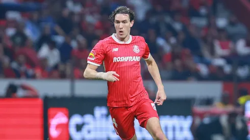 Marcel Ruiz pelo Toluca. (Photo by Manuel Velasquez/Getty Images)