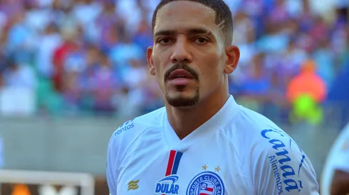 Gilberto durante confronto contra o Atlético-GO no Campeonato Brasileiro de 2024.
