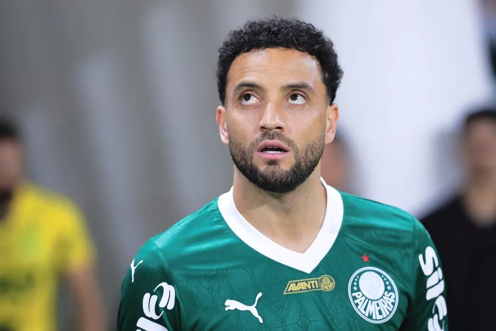 SP – SAO PAULO – 16/07/2025 – BRASILEIRO A 2025, PALMEIRAS X MIRASSOL – Felipe Anderson jogador do Palmeiras durante partida contra o Mirassol no estadio Arena Allianz Parque pelo campeonato Brasileiro A 2025. Foto: Ettore Chiereguini/AGIF