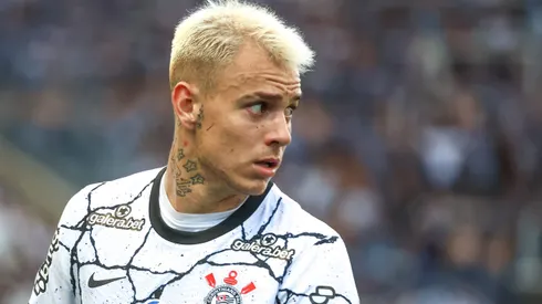 Roger Guedes jogador do Corinthians durante partida contra o Athletico-PR no estadio Arena Corinthians pelo campeonato Brasileiro A 2021.
