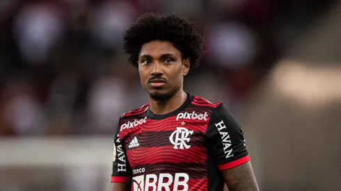 Vitinho interessa ao Corinthians.