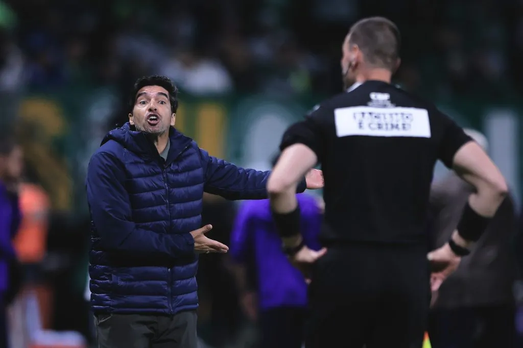 SP – SAO PAULO – 06/08/2025 – COPA DO BRASIL 2025, PALMEIRAS X CORINTHIANS – Abel Ferreira tecnico do Palmeiras durante partida contra o Corinthians no estadio Arena Allianz Parque pelo campeonato Copa Do Brasil 2025. Foto: Ettore Chiereguini/AGIF