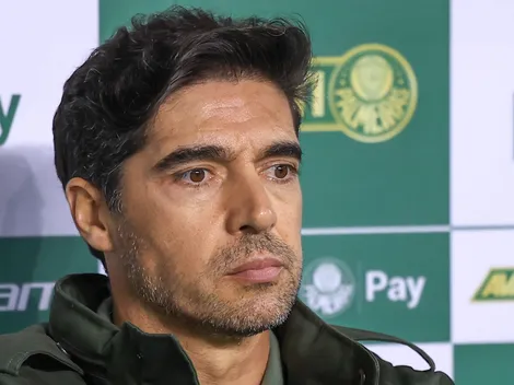 Torcida do Grêmio pede chegada de Abel Ferreira