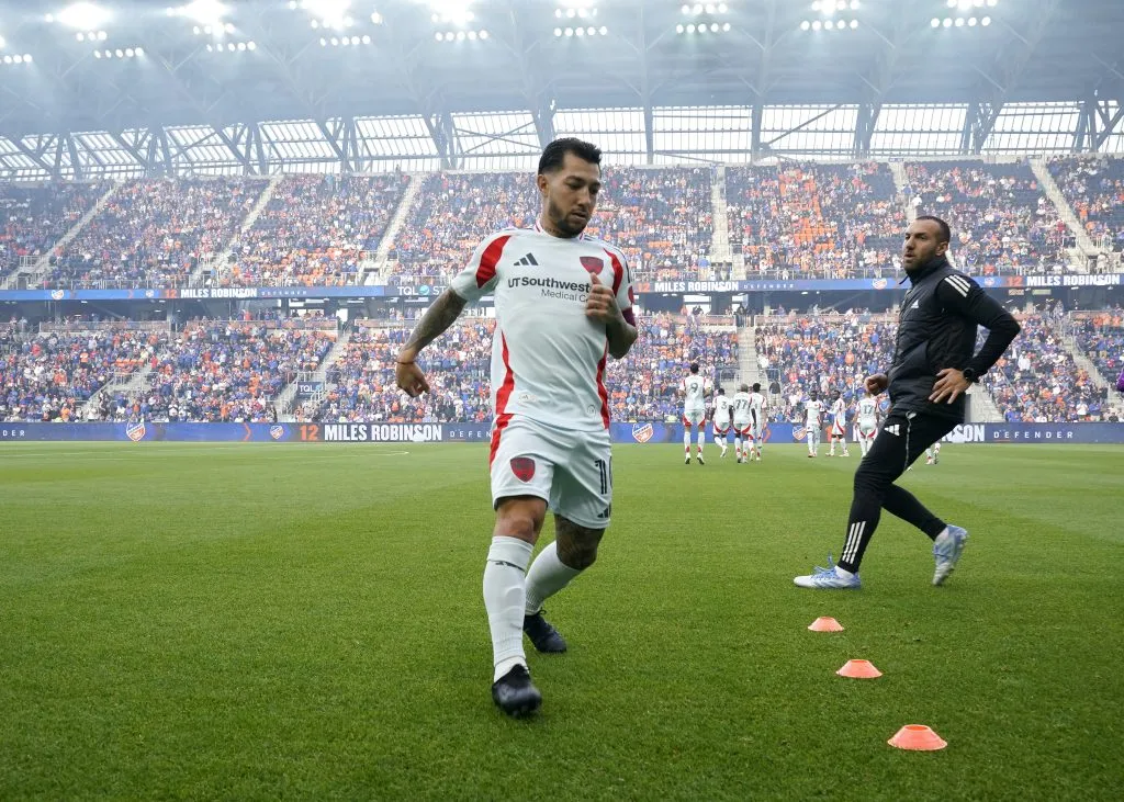 Luciano Acosta pelo Dallas FC. (Photo by Jeff Dean/Getty Images)