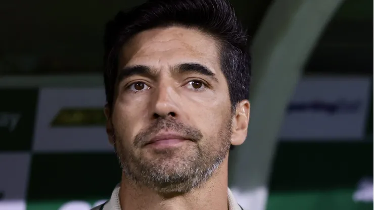 Abel Ferreira tecnico do Palmeiras durante partida contra o Corinthians no estadio Arena Allianz Parque pelo campeonato Paulista 2025. Foto: Marcello Zambrana/AGIF