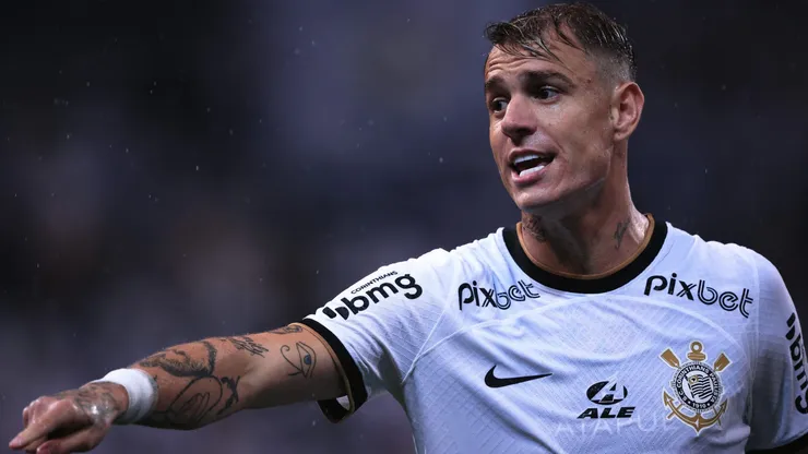 Roger Guedes jogador do Corinthians durante partida contra o Palmeiras no estadio Arena Corinthians pelo campeonato Paulista 2023.
