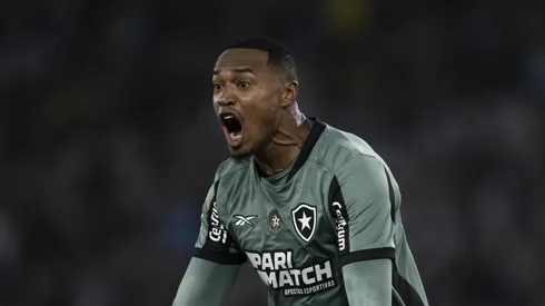 Por ora, goleiro John fica no Botafogo