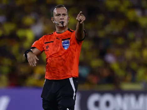 Conmebol define equipe de arbitragem para Flamengo x Internacional